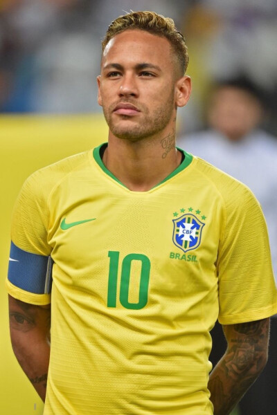 平甚至爆冷 平甚至爆冷